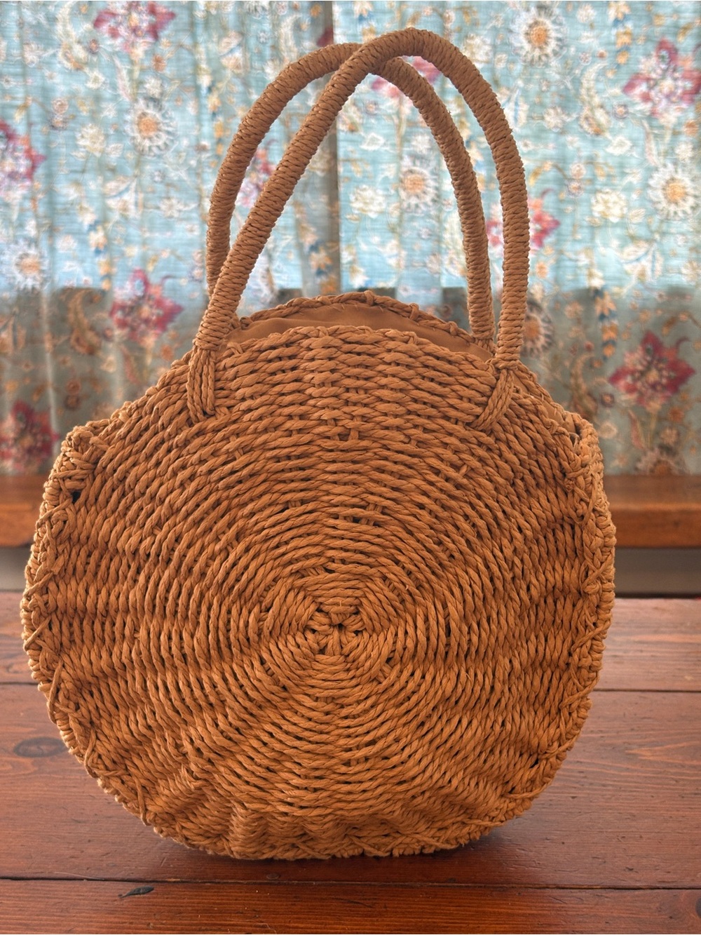 ViX Paula Hermanny Woven Round Straw Hand Bag, Lined Zipper Closure - Natural